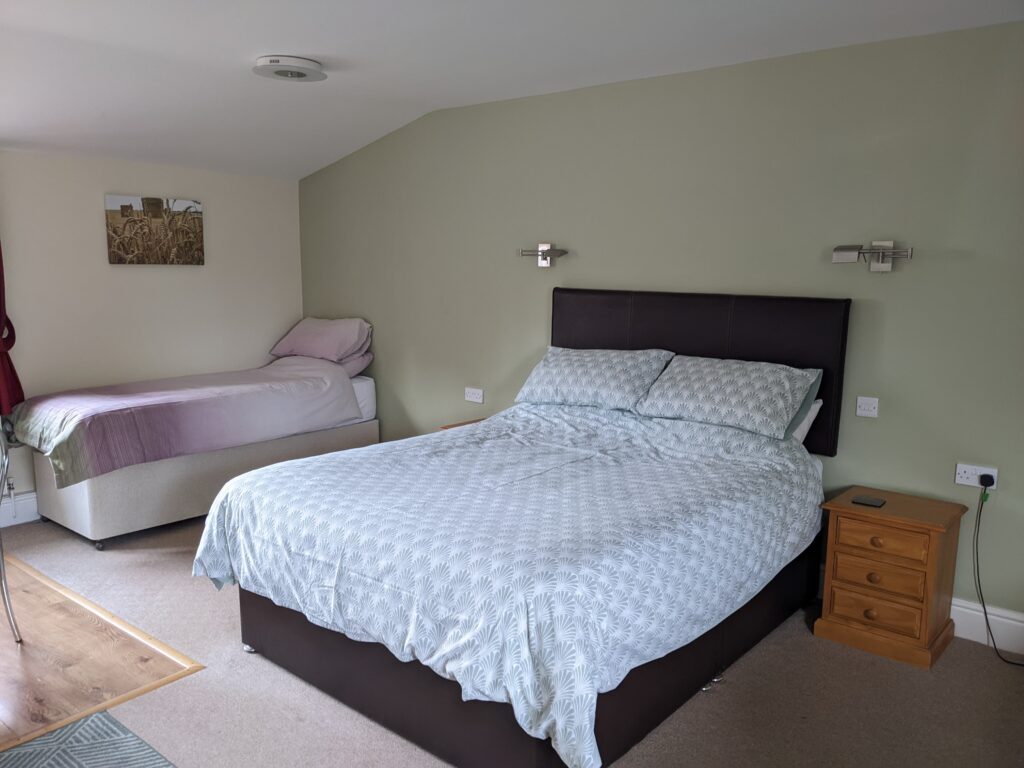 Family room - sleeps 2 adults and 2 children